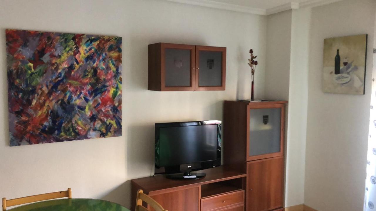 Vut Tomas Luis De Victoria Apartment